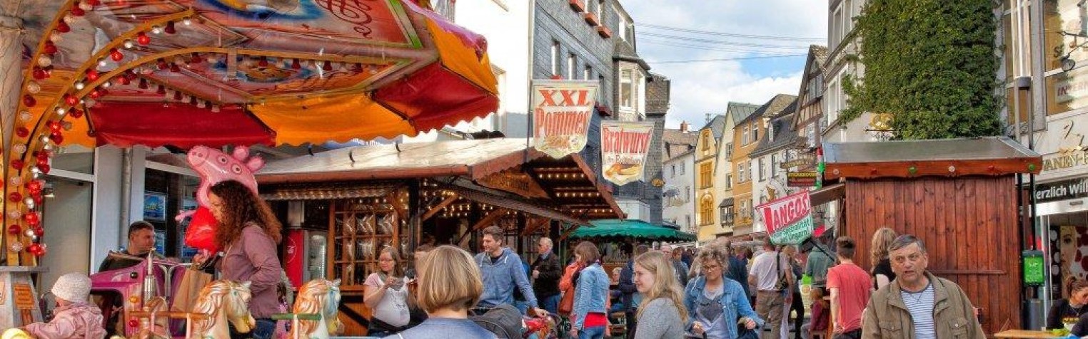 Früh im Jahr Markt Hachenburg