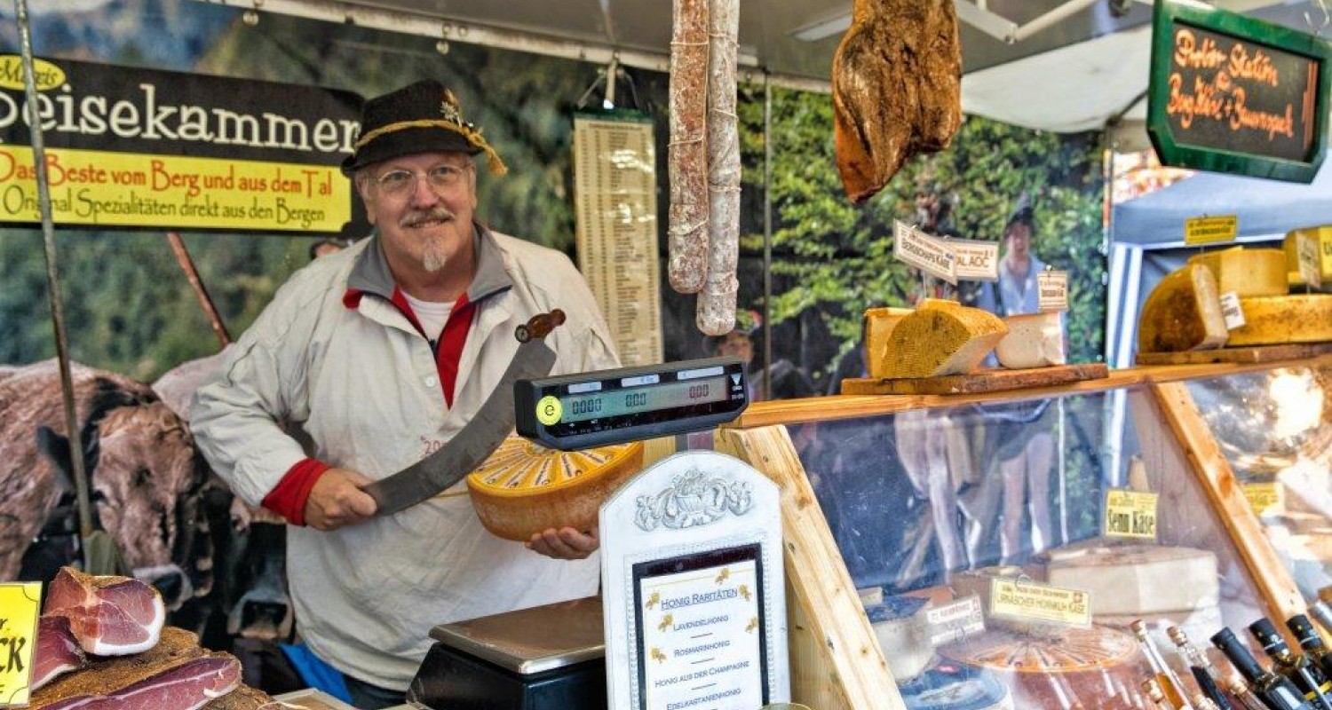 Käsestand am Löwenfest