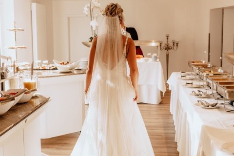 Hochzeit Celine Buffetraum 