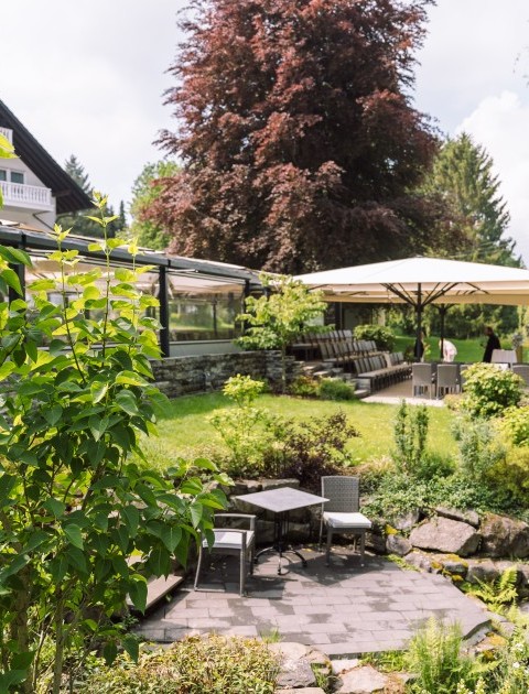 Rundumblick in den Biergarten