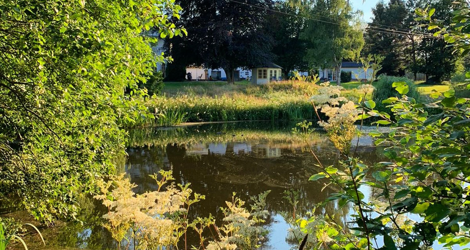 E22CACE5-8B24-4F0C-B015-4CF230511B16